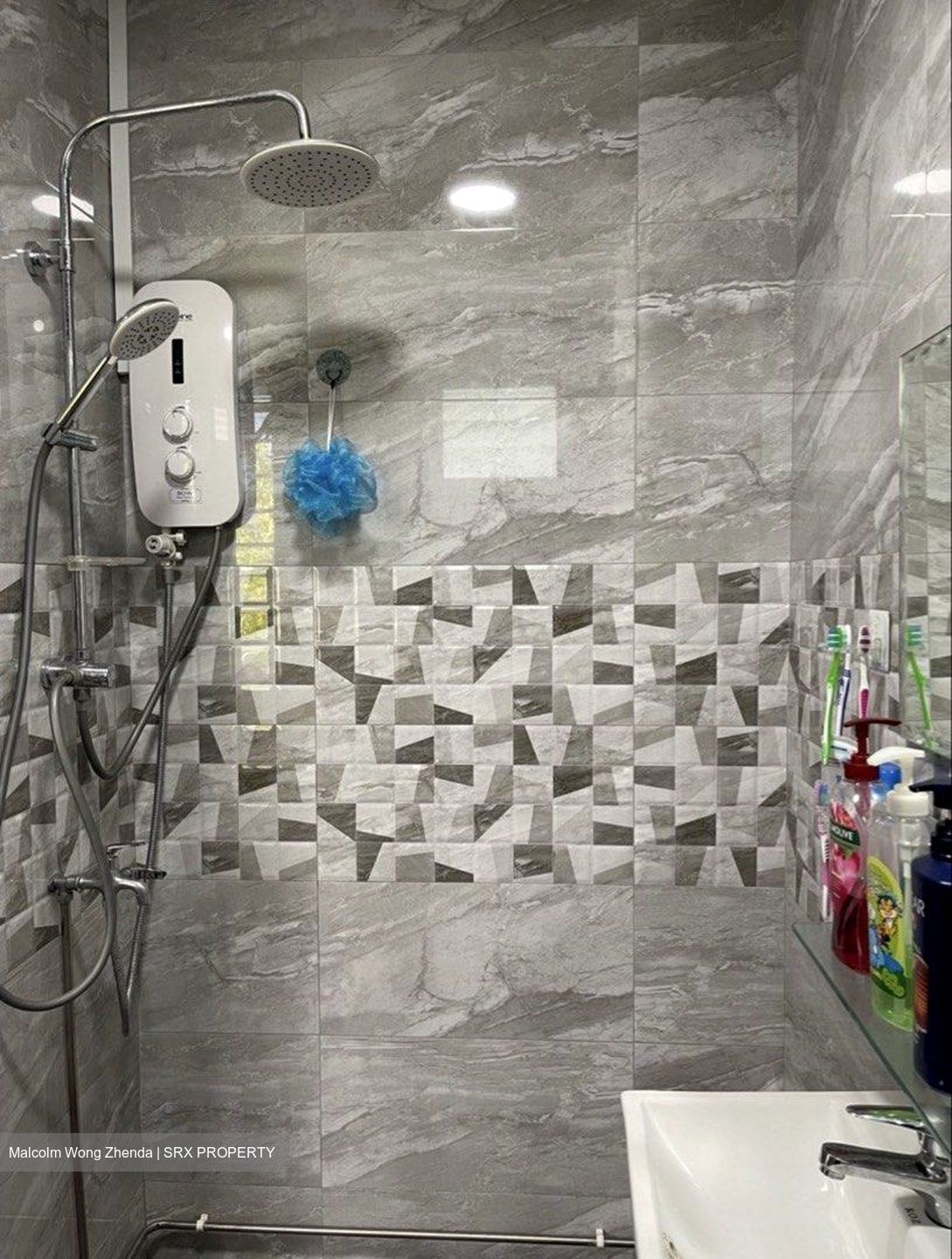 Blk 821 Jurong West Street 81 (Jurong West), HDB 5 Rooms #588895561